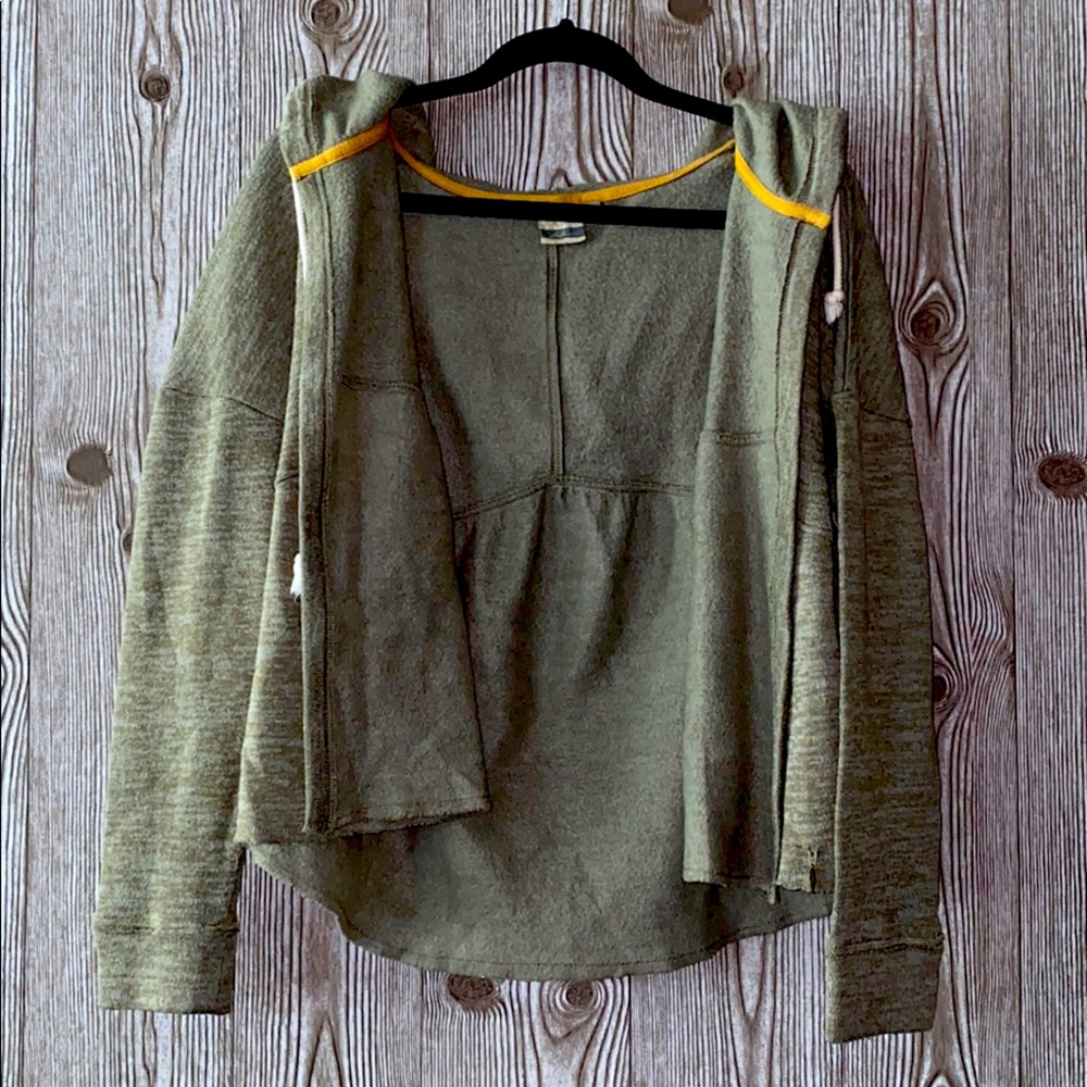 Long sleeve cardigan